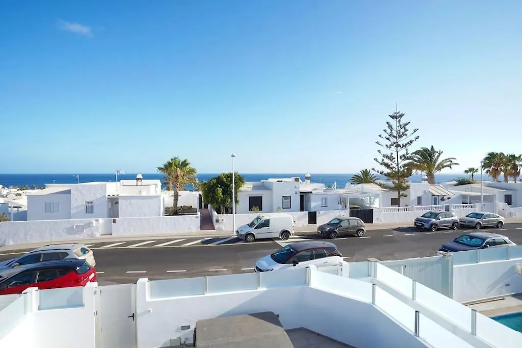 Apartment Rooftop Sea View With Jacuzzi And A/C Puerto del Carmen