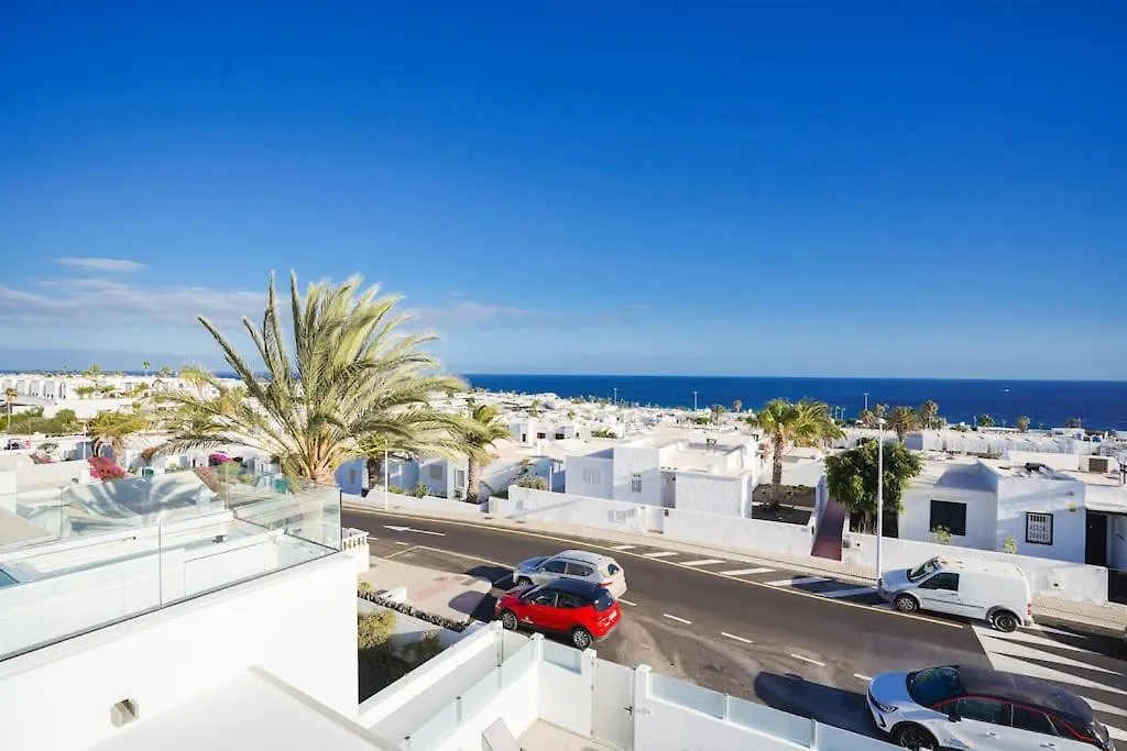 Rooftop Sea View With Jacuzzi And A/C Puerto del Carmen  0*, Puerto del Carmen (Lanzarote) Spain