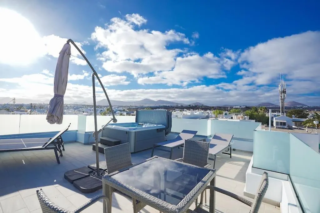 Rooftop Sea View With Jacuzzi And A/C Puerto del Carmen  Puerto del Carmen (Lanzarote)