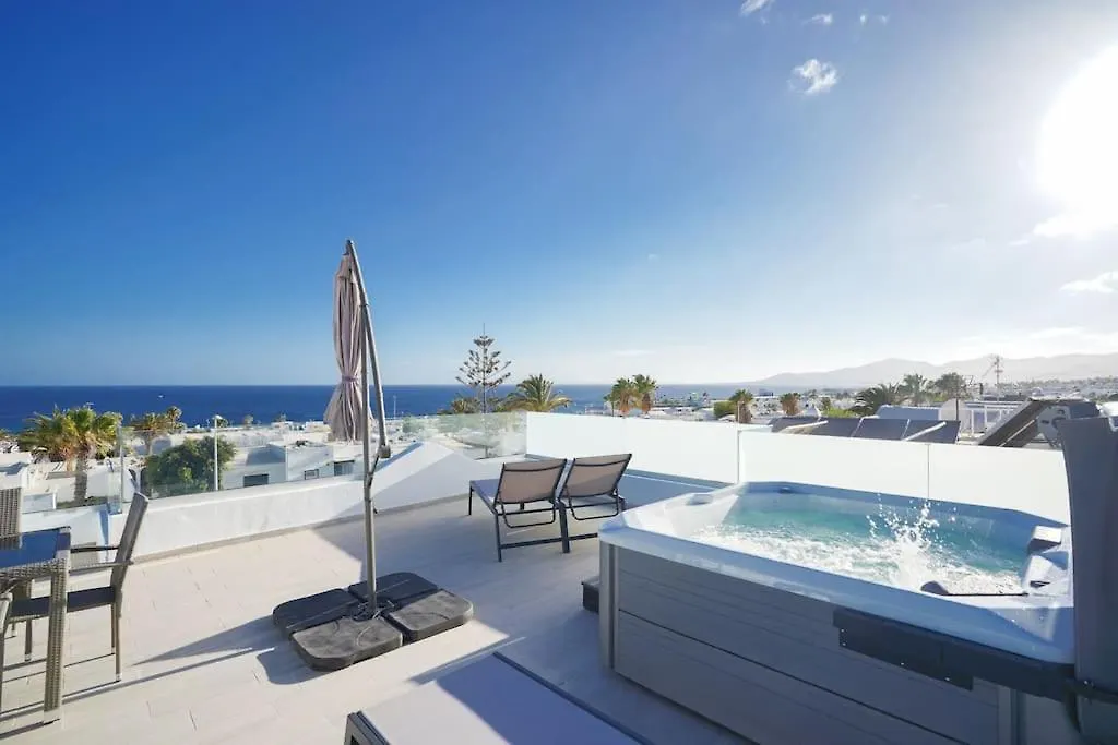 Rooftop Sea View With Jacuzzi And A/C Puerto del Carmen  Puerto del Carmen (Lanzarote)