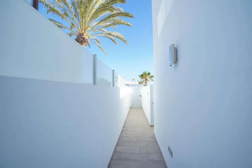 Rooftop Sea View With Jacuzzi And A/C Puerto del Carmen  Apartment Puerto del Carmen (Lanzarote)